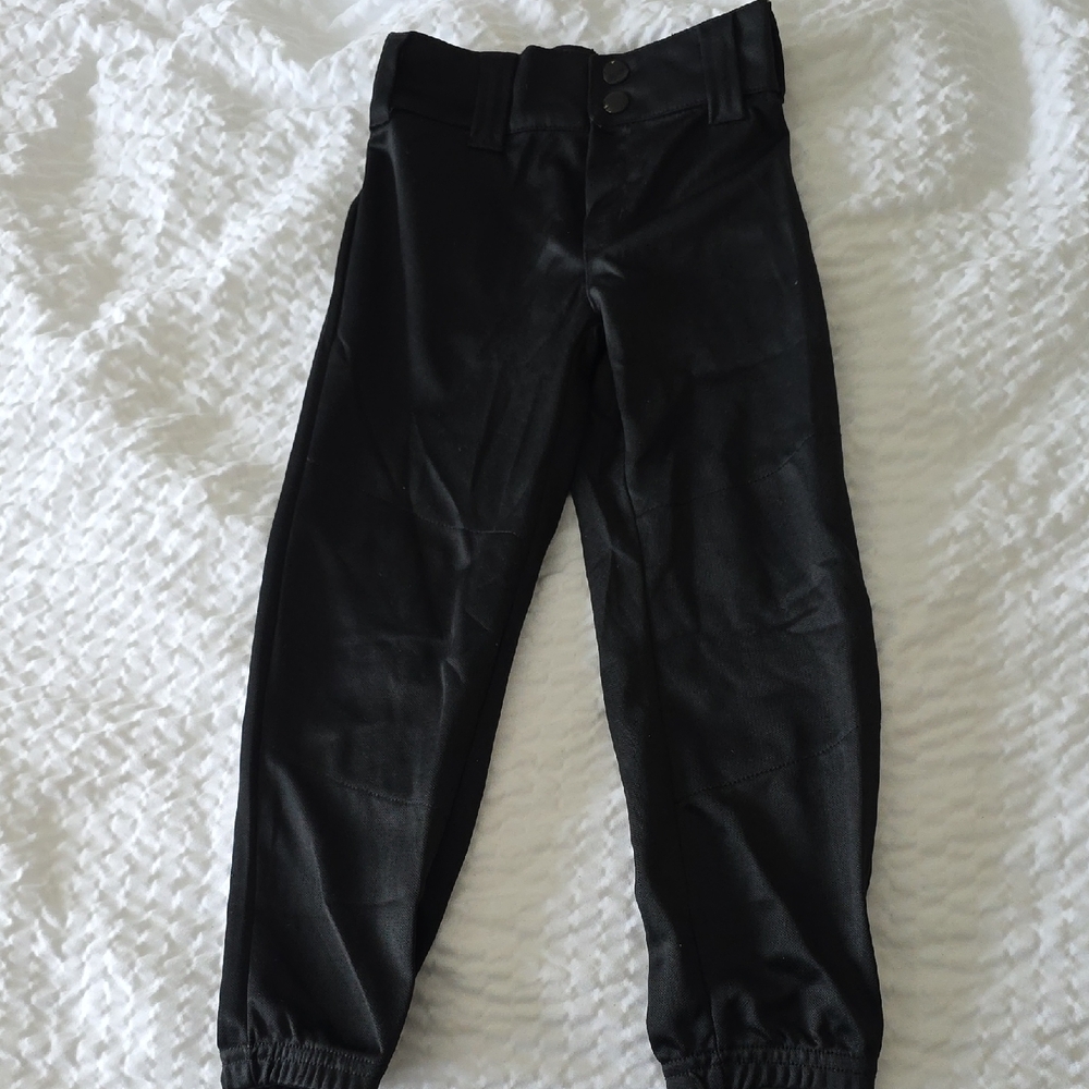 Kids Black Bottoms QBK 4T